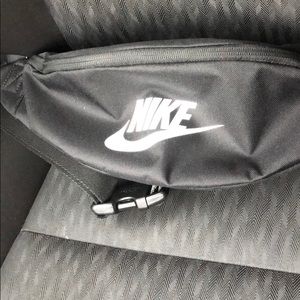 Nike Frontpack
